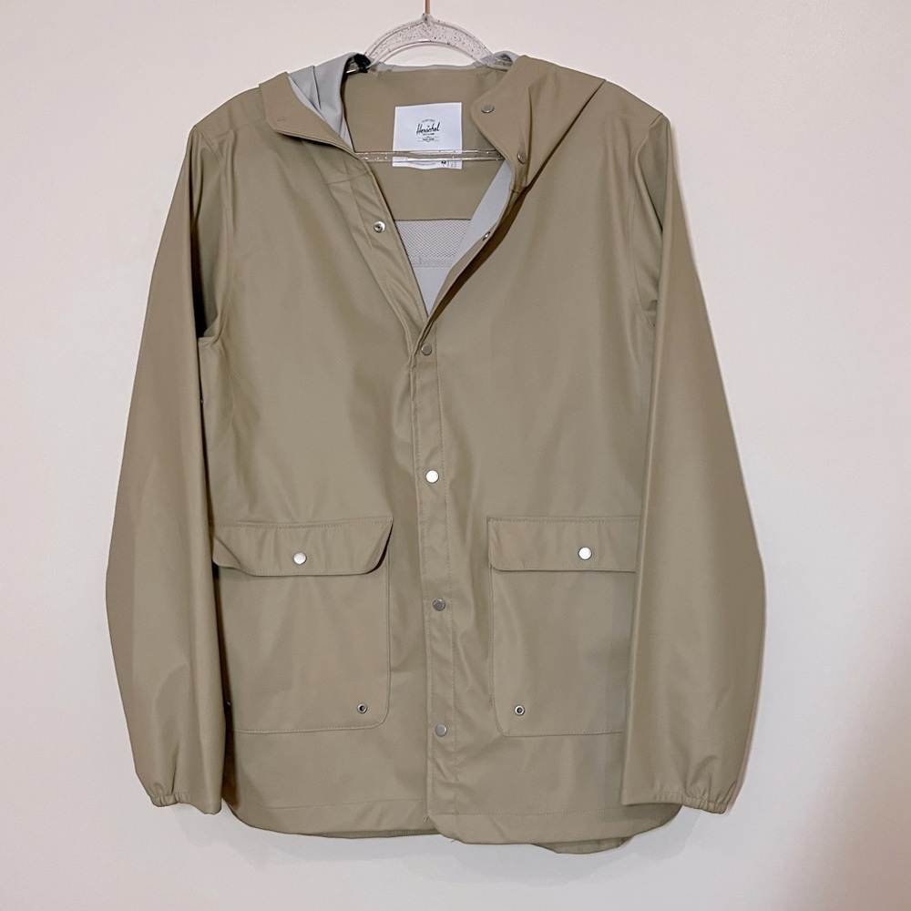 NWOT Herschel rain jacket/windbreaker
